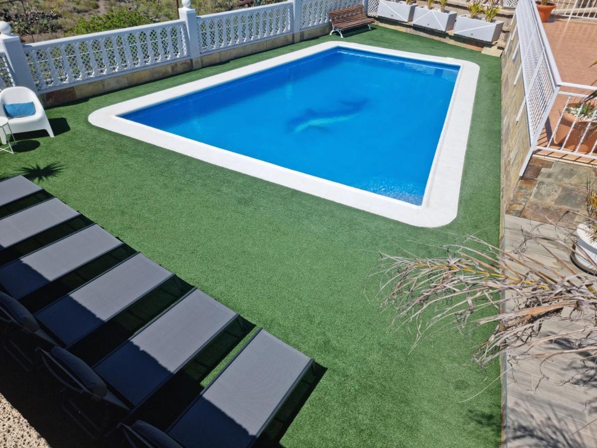 Villa Gaelca Arona  Luaran gambar